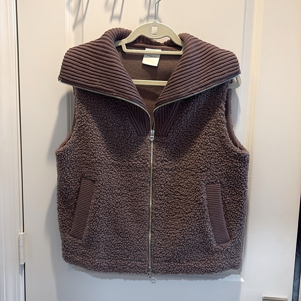 Varley Aspen Gilet Sherpa Vest
